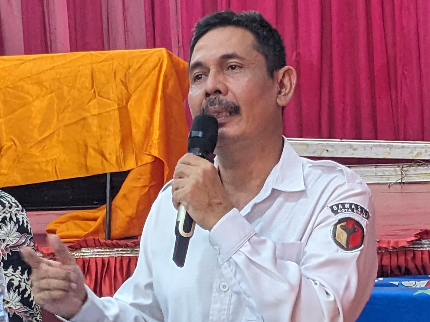 Kordiv HP2H Bawaslu Kota Binjai, Fadhil Azhar