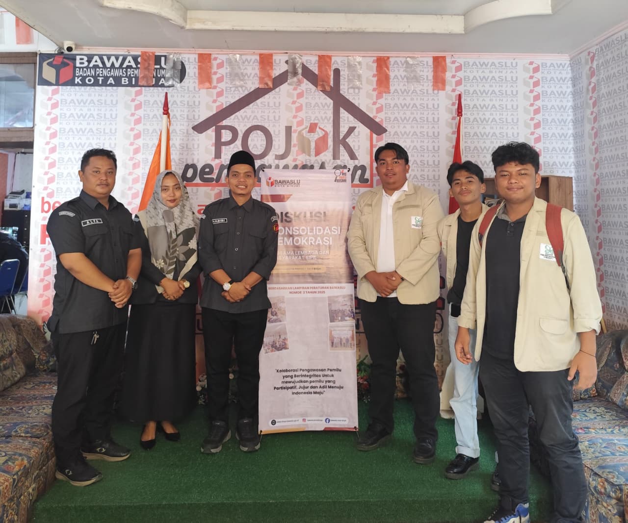 Foto Kegiatan Diskusi Konsolidasi Demokrasi